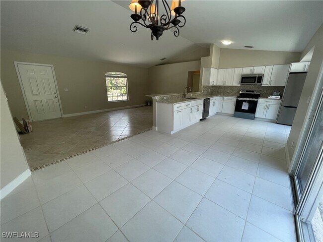 Foto del edificio - 681 19th St SW