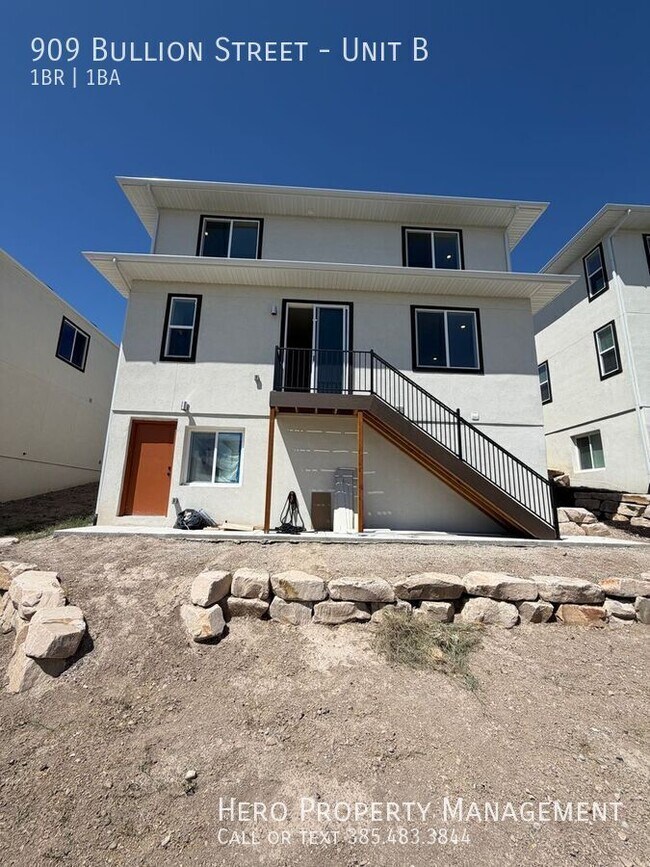 Photo - 909 Bullion Street-Unit B Apartment