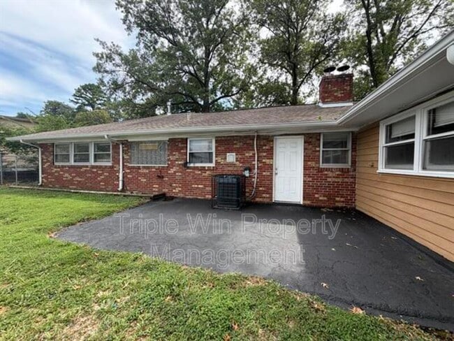 Building Photo - 8423 Korea Dr