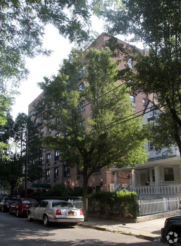 715 E 32nd St, Brooklyn, NY 11210 - Apartments in Brooklyn, NY ...