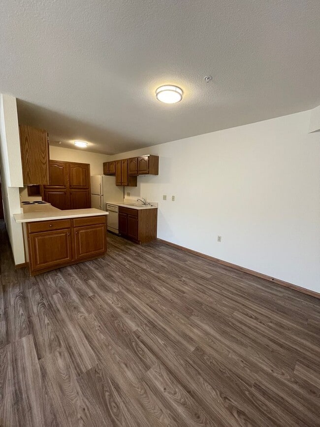 Interior Photo - Parkwood Lake Apartments