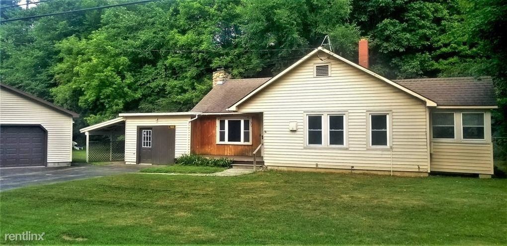 Primary Photo - 3 br, 2 bath House - 460 Sheldrake Rd