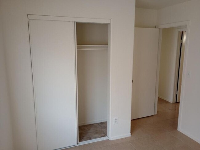 Foto del edificio - 4 bedroom in Eloy AZ 85131