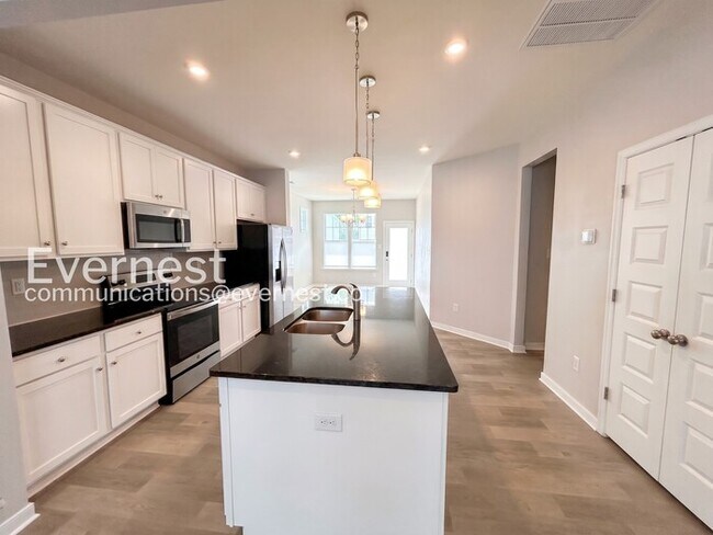 Foto del edificio - 7731 Leeds Castle Ln