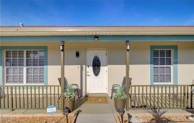 Building Photo - 836 Woodridge Cir