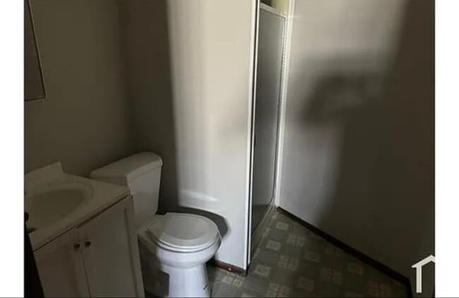 Photo - 9924 Gloucester Dr House