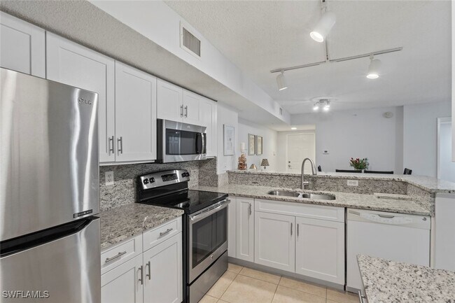 Foto del edificio - 1830 Florida Club Cir