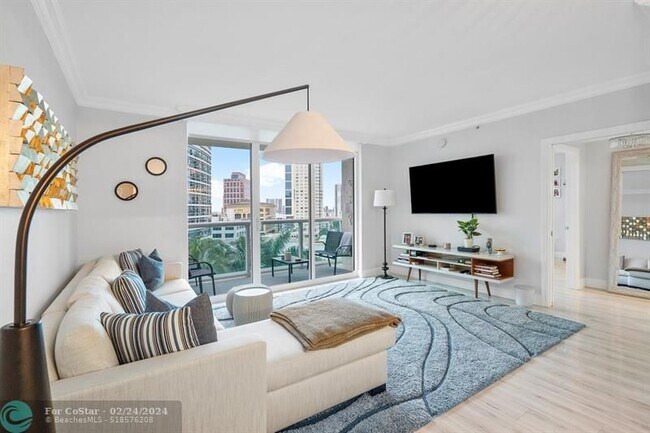 Foto del edificio - 347 N New River Dr E
