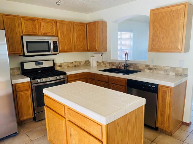Foto del edificio - 9419 Vervain Dr NW