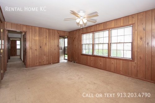 Building Photo - 23250 W 75th St