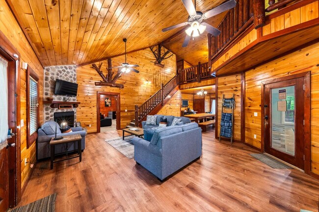 Building Photo - 217 Amet Way