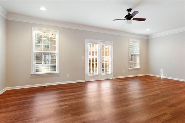 Family Room - 10467 Holliwell Ct