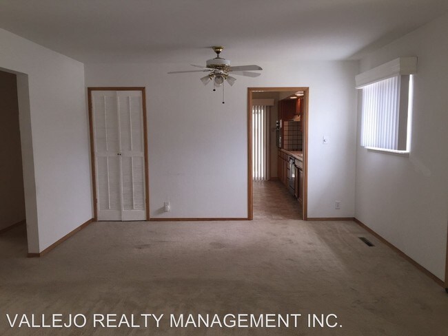 Building Photo - 910 Keats Dr