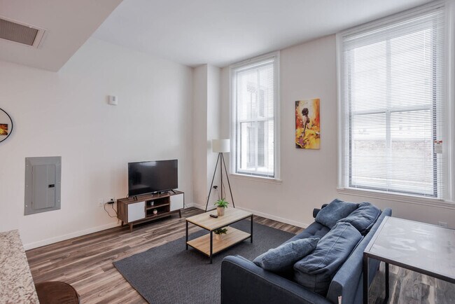 Foto del edificio - 9-JAN-JAN E 4th St