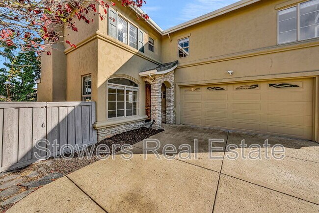 Foto del edificio - 6044 Claret Ct