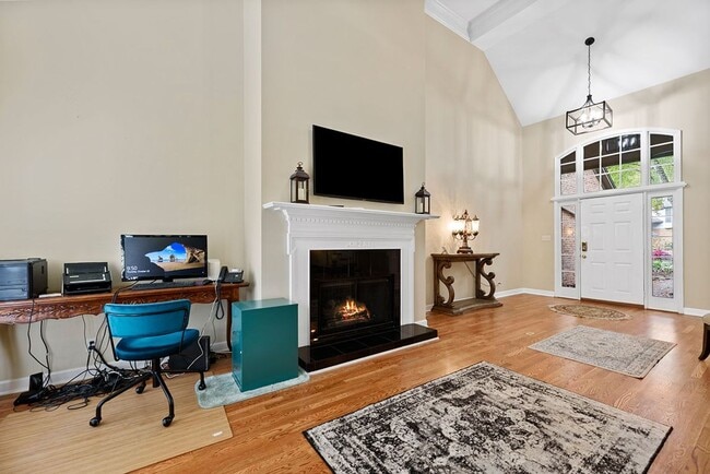 Foto del edificio - Gorgeous, multi-level condo!