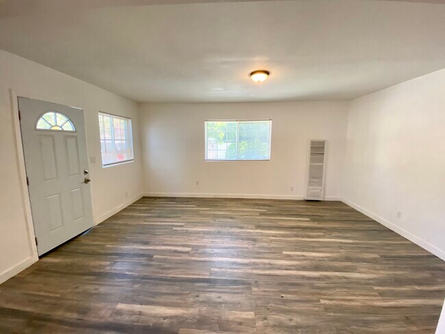 Building Photo - 1175 63rd St