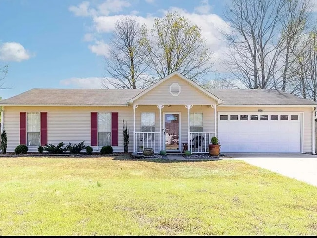 Building Photo - 128155 Meadowview Dr