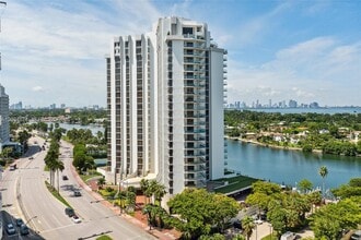 Building Photo - 5555 Collins Ave