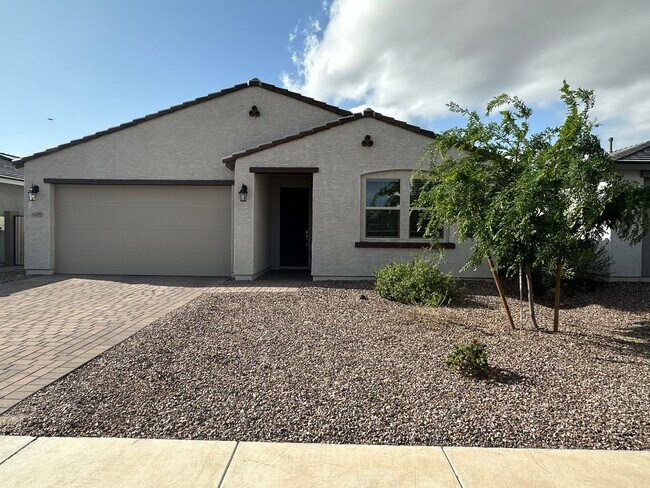 Building Photo - One year old, 3 bedroom, 2.5 bath surround...