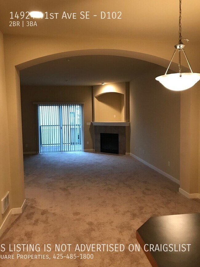 Building Photo - Ready for Move- In 2 Bedroom Townhome with...