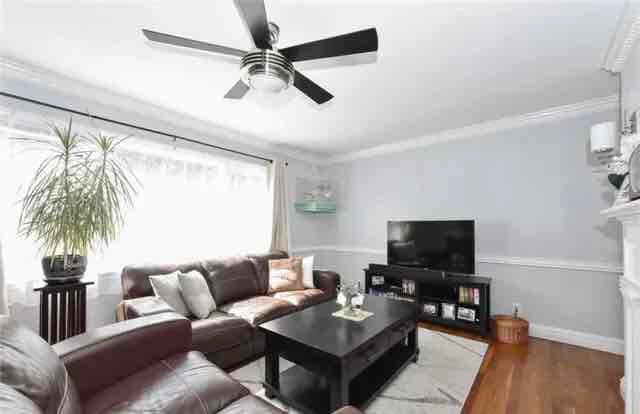Foto del edificio - 80-59 268th St