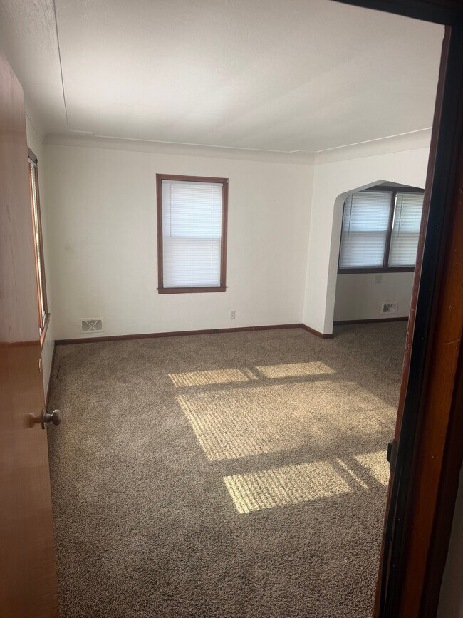 Foto del edificio - 3721 Watson Ave