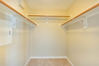 Building Photo - 21115 Amber Crossing Dr