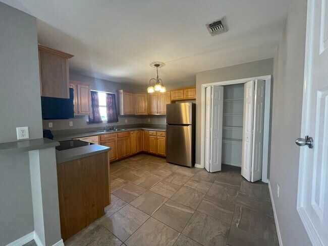 Building Photo - 7457 Harvest Village Ct