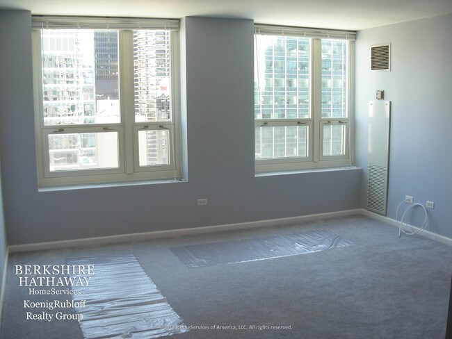 Foto del edificio - 345 N LaSalle St