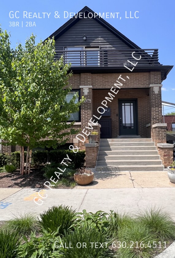 Primary Photo - ***SINGLE FAMILY HOME / 3 BDRM + OFFICE / ...