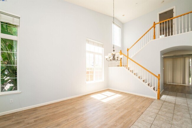 Foto del edificio - 2609 Intrigue Ln