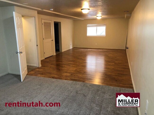 Foto del edificio - 10716 Pine Shadow Rd