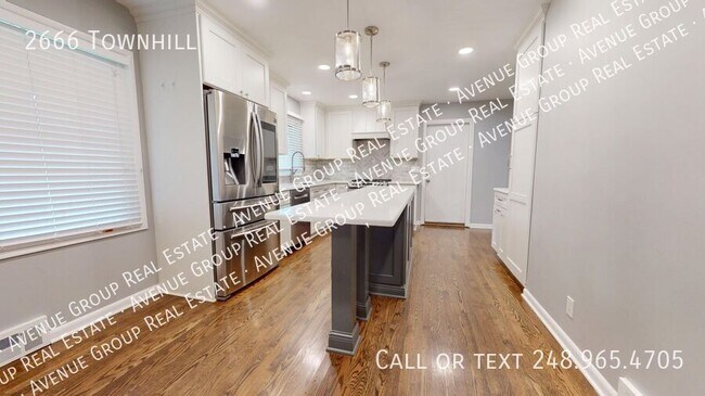 Foto del edificio - 2666 Townhill-
