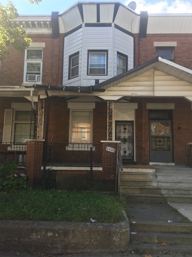Building Photo - 2220 W Estaugh St