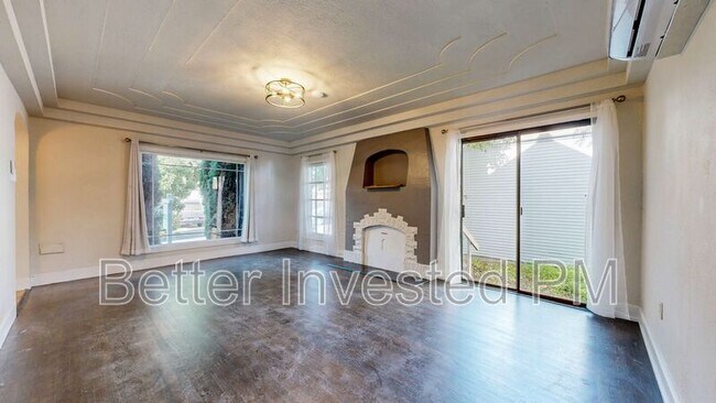 Foto del edificio - 210 Brown St