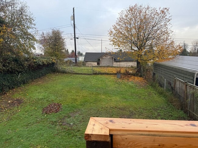 Building Photo - BRAND NEW 5 bed House in Tacoma School Dis...