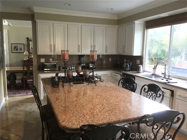 Building Photo - 906 Rio Lindo