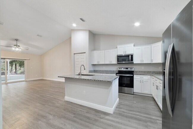 Foto del edificio - 9093 N Peachtree Way