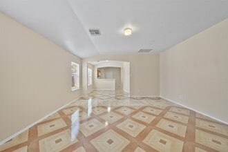 Building Photo - 19022 Wild Yaupon Dr