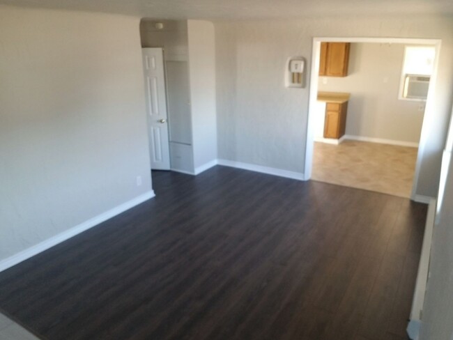Foto del edificio - Very nice 1 bed 1 bath house on Columbia