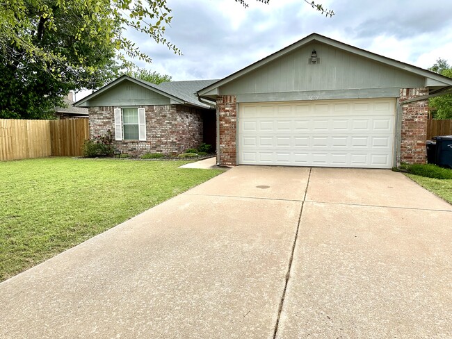 Building Photo - 4610 Chisholm Creek