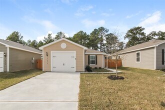 Building Photo - 27044 Leonardo Dr