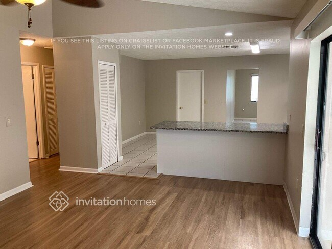 Building Photo - 35208 Dolphin Lake Dr