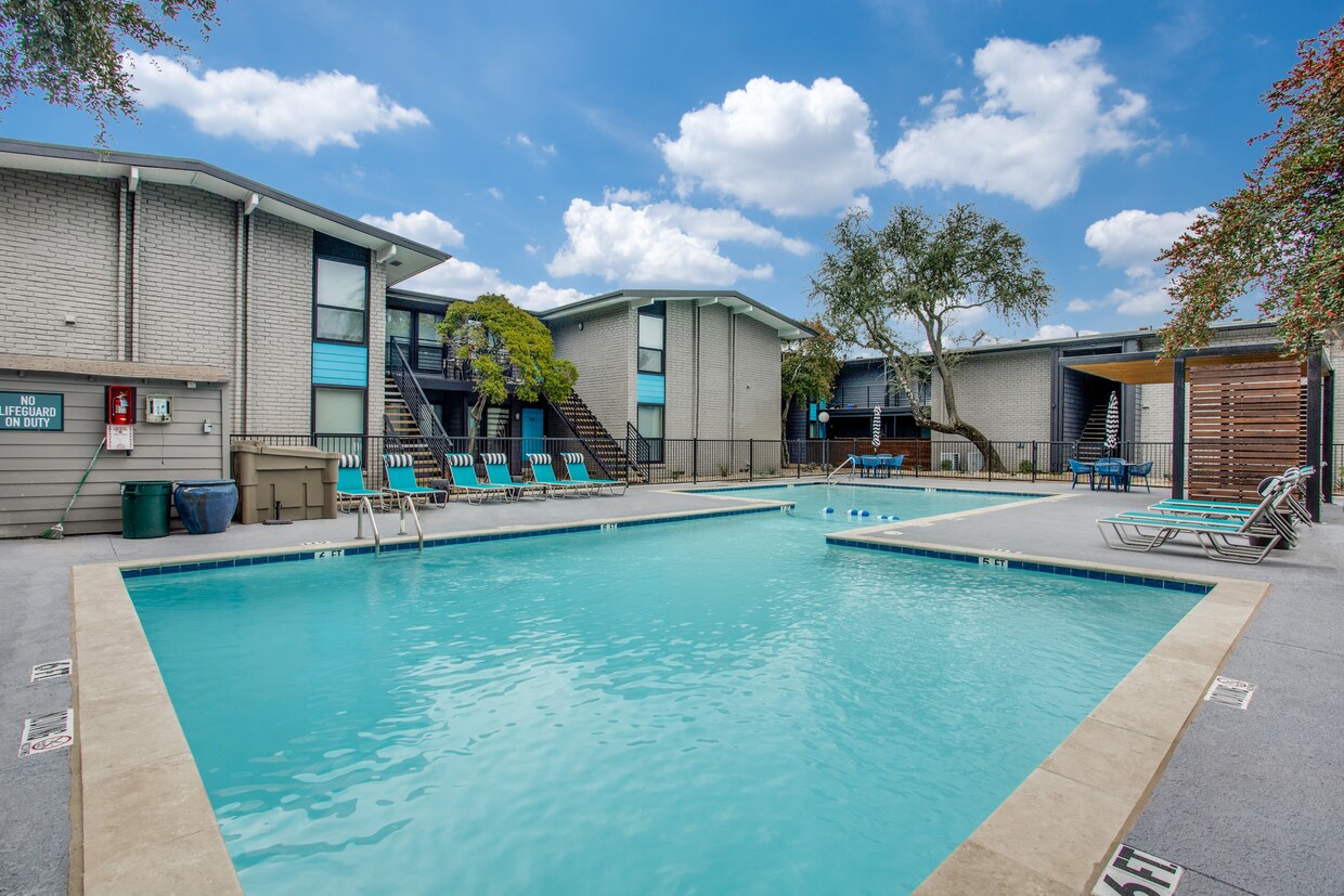 Sophia+Loren Apartments in Dallas, TX