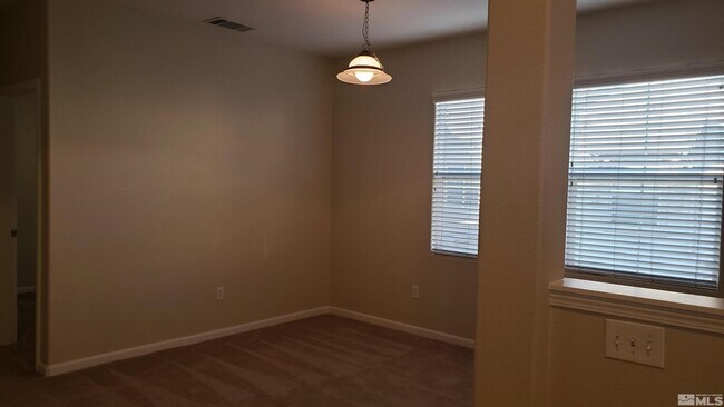 Foto del edificio - 17000 Wedge Pkwy