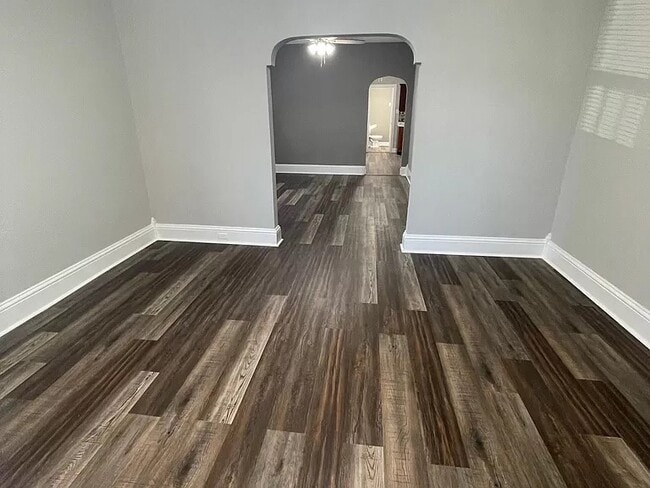 Building Photo - 47 W 17th St