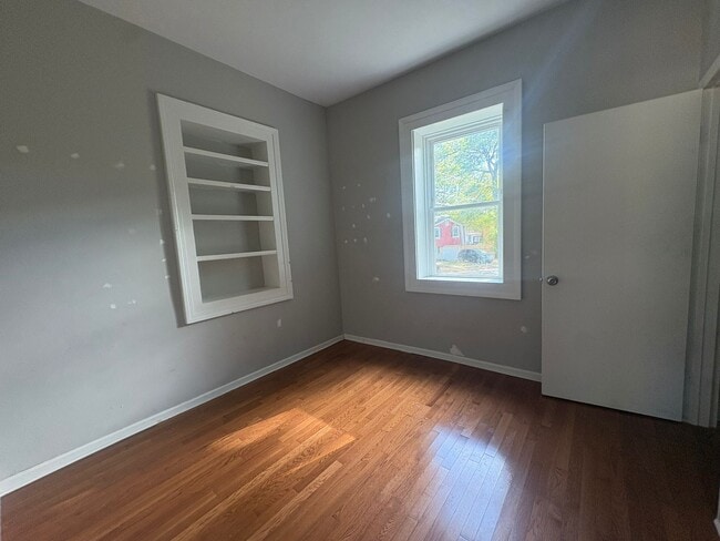 Building Photo - 465 Tampa St