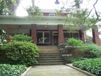 Building Photo - 18 Avery Dr NE