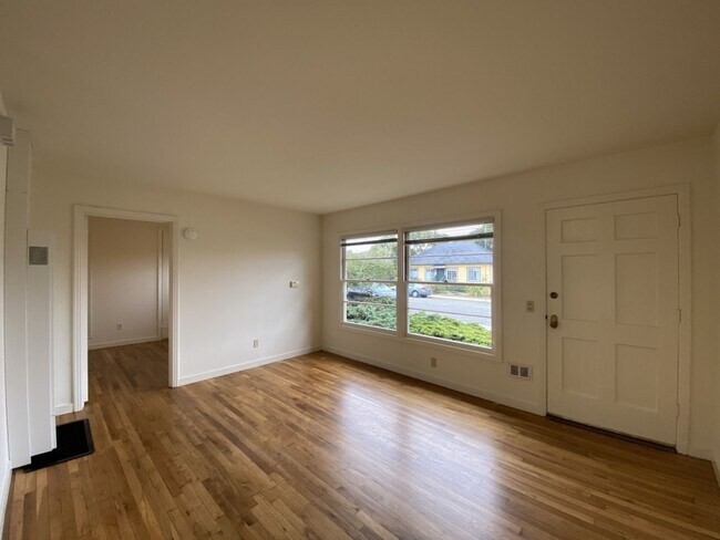 Foto del edificio - 635 Gibson Ave